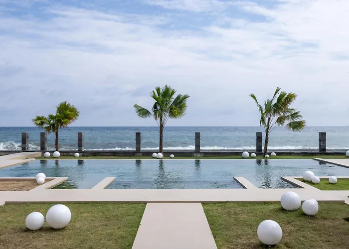 Bohemian Beachfront アパート *